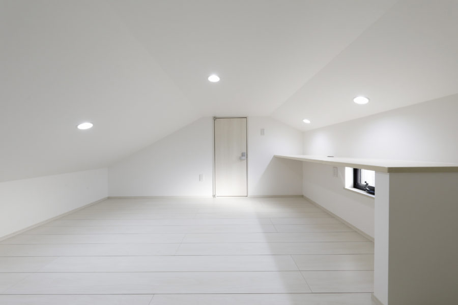 注文住宅「明るい地下室付きのスキップフロアの家」の内観の施工事例