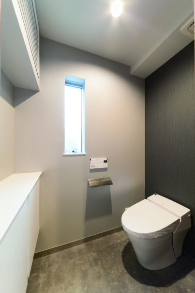 注文住宅「機能性とデザイン性を兼ね備えた落ち着いた住宅」のトイレの施工事例