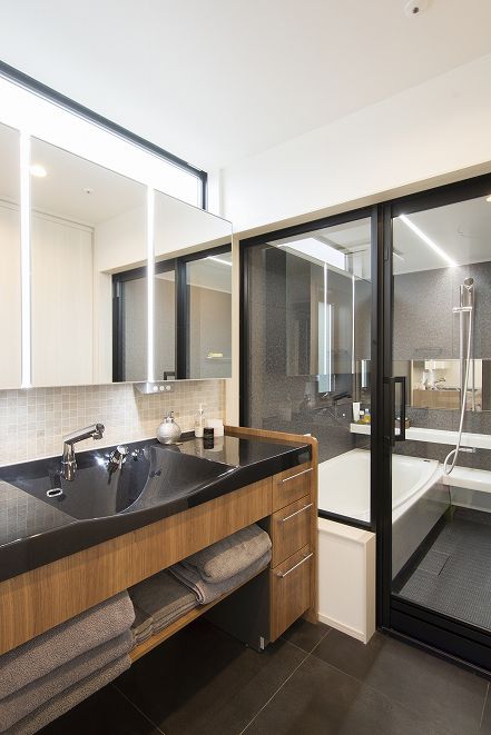 注文住宅「広がりある空間を意識した高性能住宅」の洗面所の施工事例