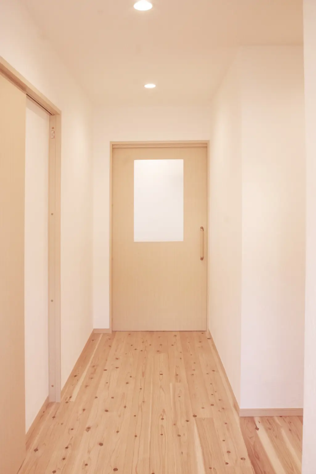 扉など全て、バリアフリー設計。