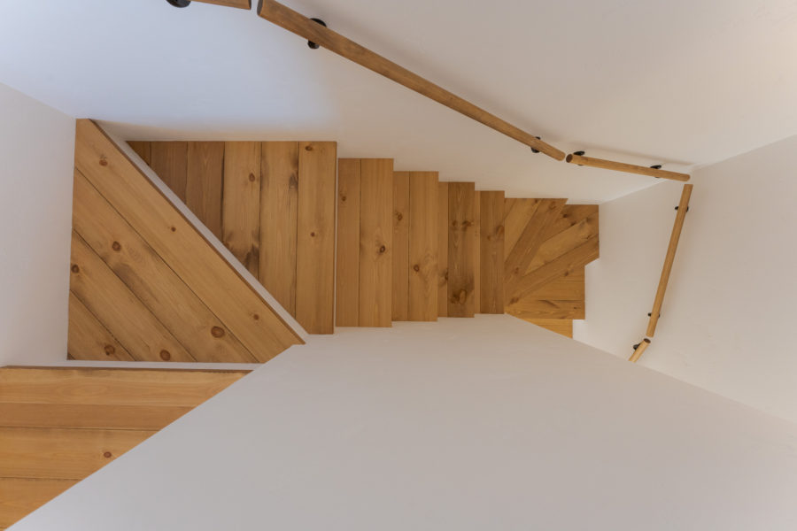 狭小住宅に導入するとよい階段の種類